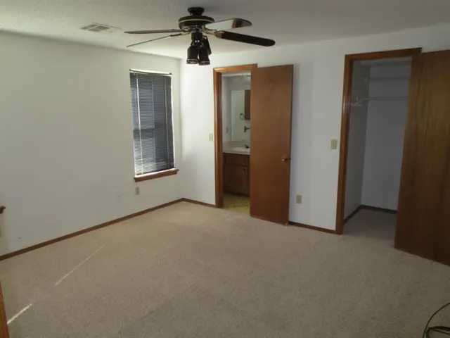 Photo 6 — 8421 Bigwood Drive, Oklahoma City, OK 73135