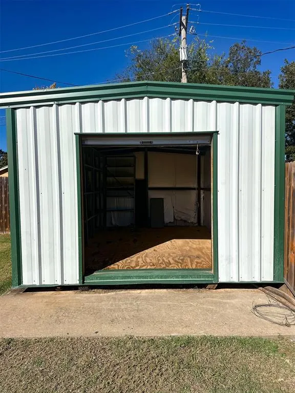 Photo 27 — 807 W Colorado Avenue, Anadarko, OK 73005