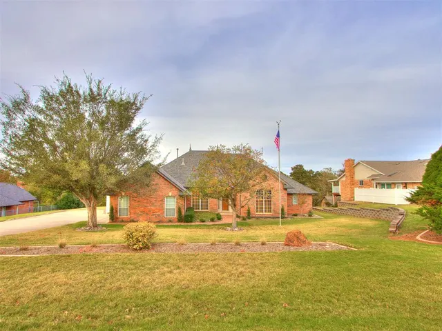 Photo 2 — 10829 SE 51st Street, Oklahoma City, OK 73150