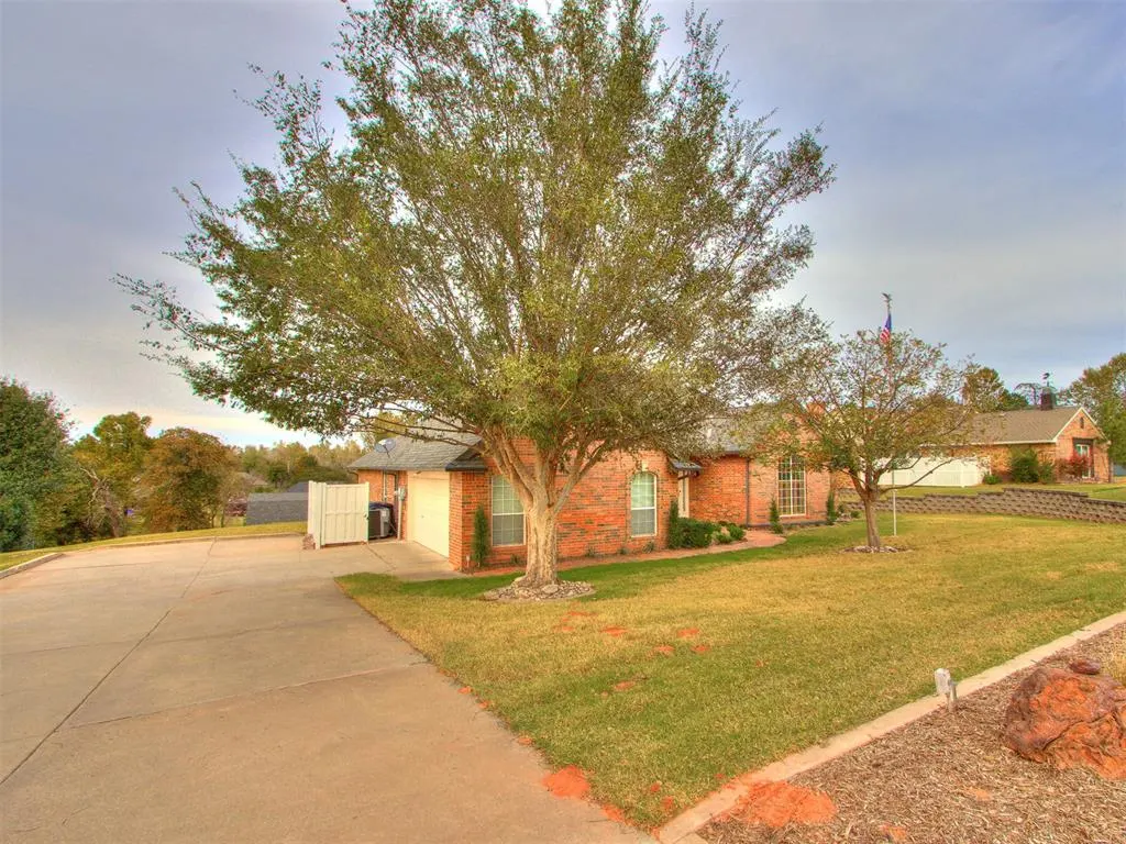 Photo 3 — 10829 SE 51st Street, Oklahoma City, OK 73150
