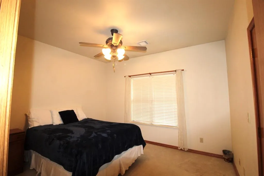 Photo 6 — 131 W Cool Springs Road, Rush Springs, OK 73082