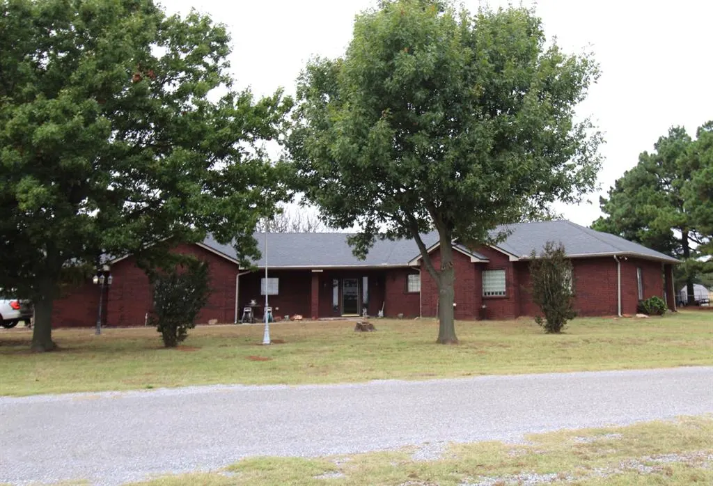Photo 17 — 131 W Cool Springs Road, Rush Springs, OK 73082