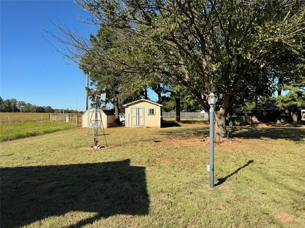 Photo 29 — 131 W Cool Springs Road, Rush Springs, OK 73082