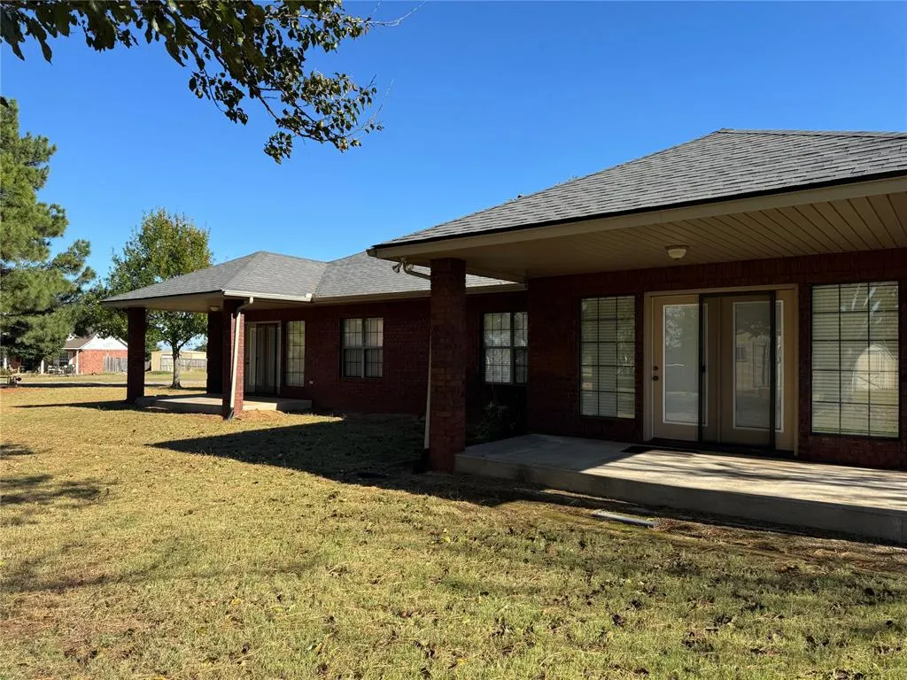 Photo 31 — 131 W Cool Springs Road, Rush Springs, OK 73082