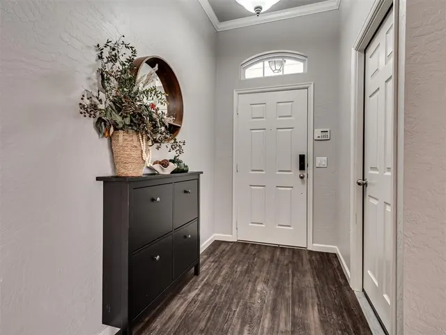 Photo 5 — 2717 SW 141st Street, Oklahoma City, OK 73170