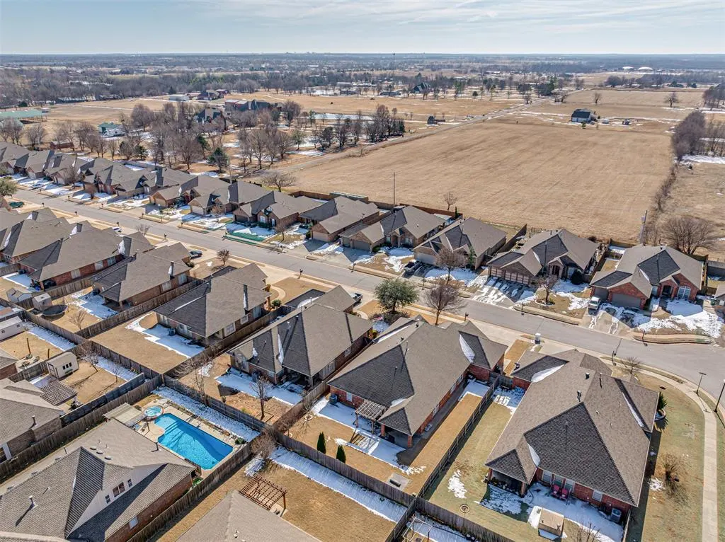 Photo 44 — 2717 SW 141st Street, Oklahoma City, OK 73170