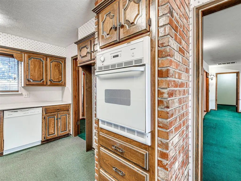 Photo 11 — 5505 12th Ave. NW Avenue, Norman, OK 73069