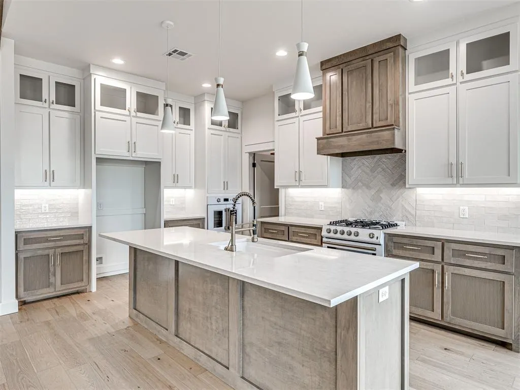 Photo 11 — 7630 NE Hawk Drive, Piedmont, OK 73078