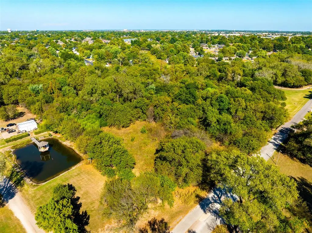 Photo 4 — 4521 Willow Grove Drive, Norman, OK 73072