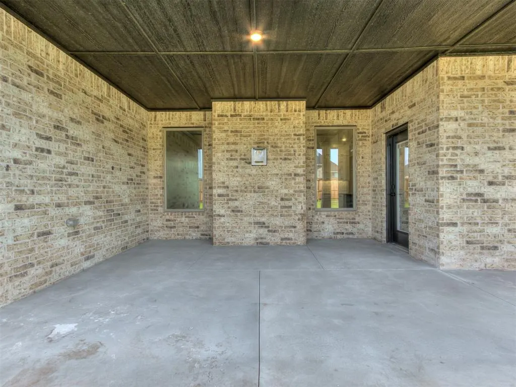 Photo 36 — 10504 SW 50th Street, Mustang, OK 73064