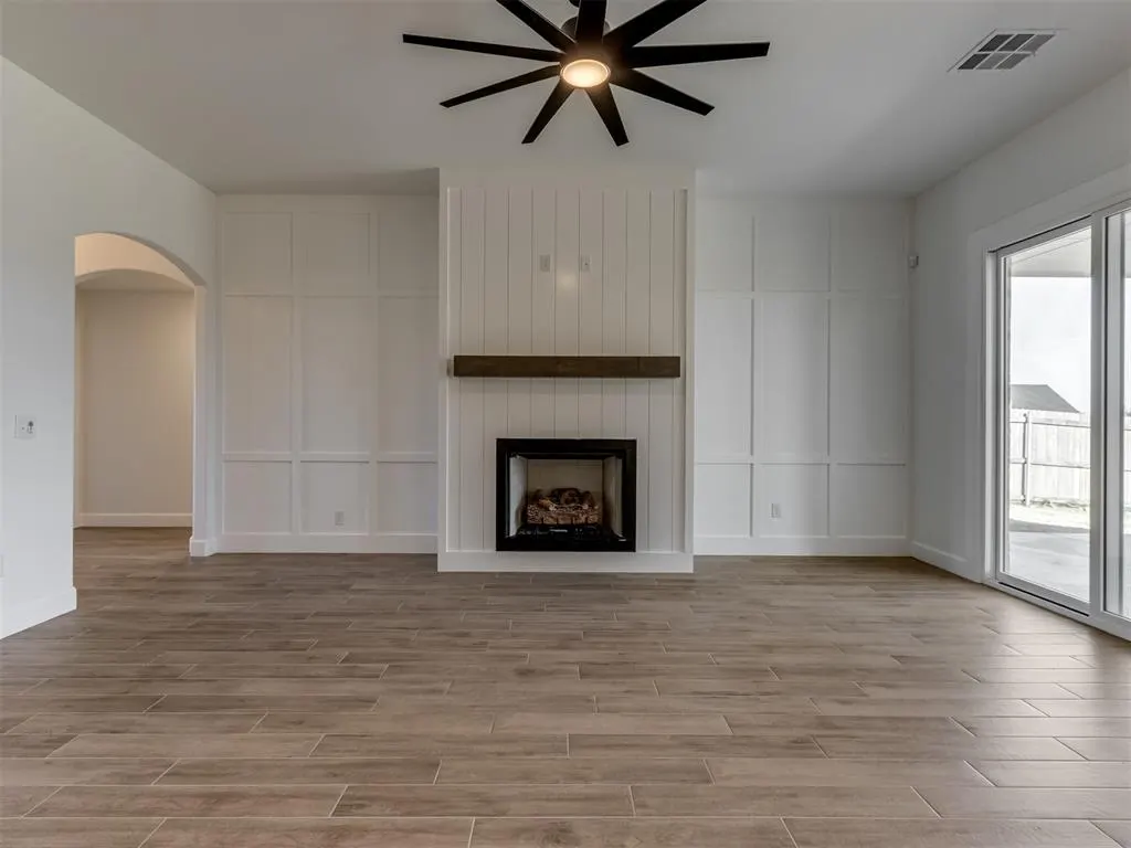 Photo 7 — 10441 SW 51st Street, Mustang, OK 73064