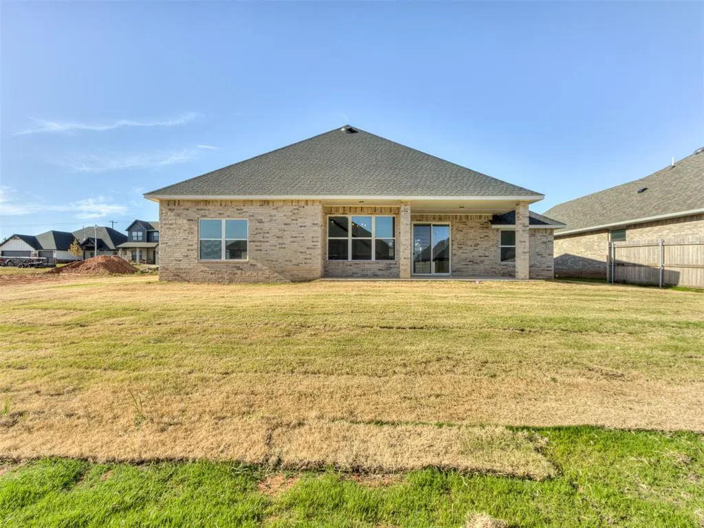 Photo 37 — 10441 SW 51st Street, Mustang, OK 73064