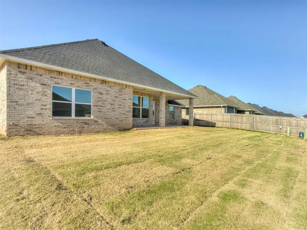 Photo 38 — 10441 SW 51st Street, Mustang, OK 73064