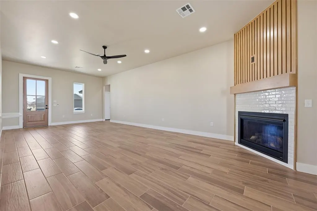 Photo 6 — 8484 Rip Way, El Reno, OK 73036