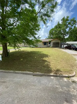 Sold home at 800 S 12th Street
