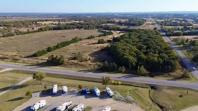 Photo 2 — 26341 N County Road 3250 Road, Wynnewood, OK 73098