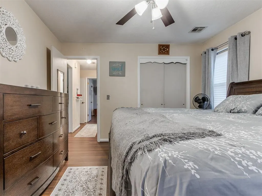 Photo 10 — 4437 NW 11th Terrace, Oklahoma City, OK 73107