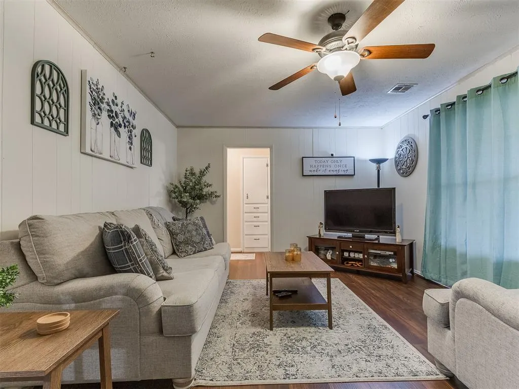 Photo 26 — 4437 NW 11th Terrace, Oklahoma City, OK 73107