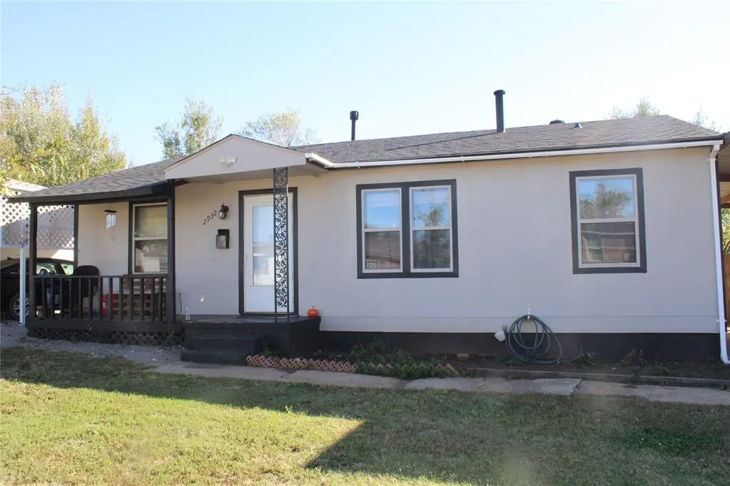 Front exterior — 2932 SW 51st Street, Oklahoma City, OK 73119
