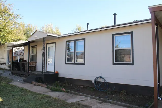 Photo 2 — 2932 SW 51st Street, Oklahoma City, OK 73119