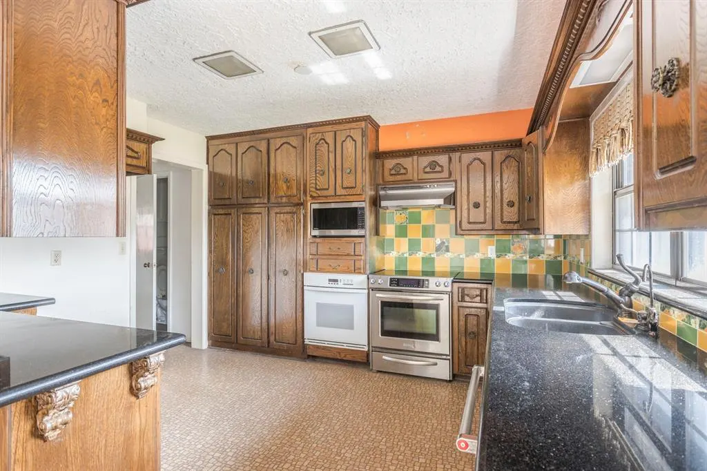 Photo 9 — 2824 Nichols Road, Chickasha, OK 73018