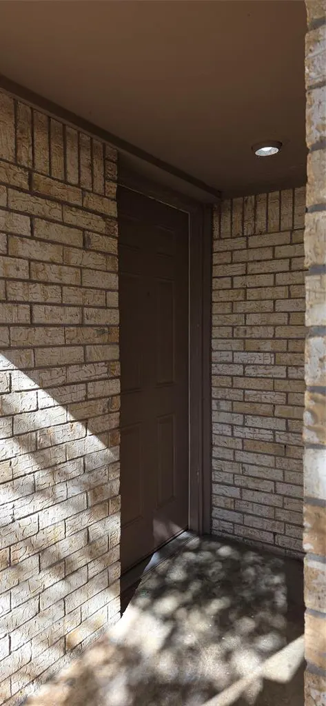 Photo 4 — 7307 Edenborough Drive, Oklahoma City, OK 73132