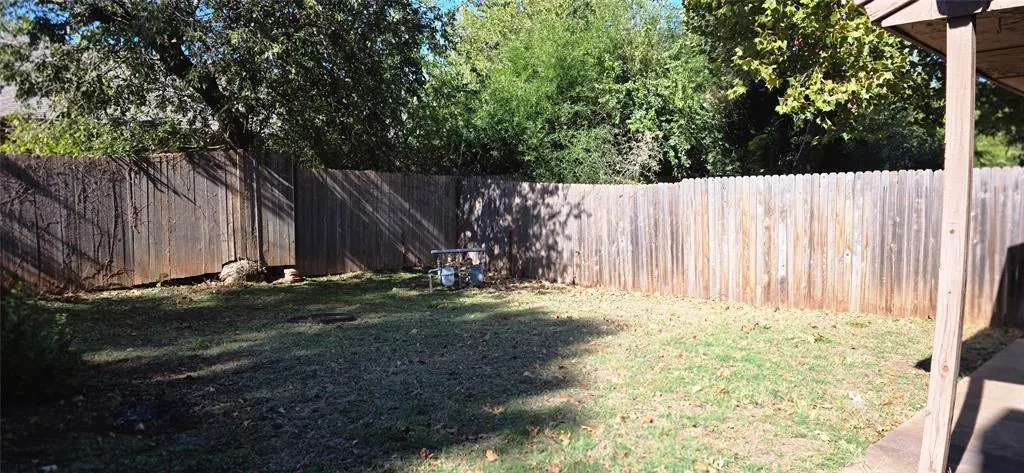 Photo 32 — 7307 Edenborough Drive, Oklahoma City, OK 73132