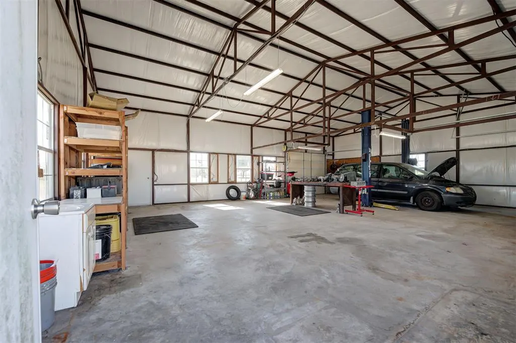 Photo 27 — 27458 Airstrip Road, Washington, OK 73093