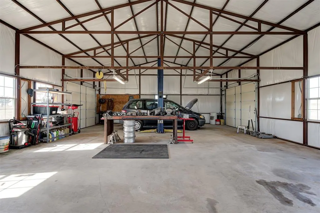 Photo 29 — 27458 Airstrip Road, Washington, OK 73093