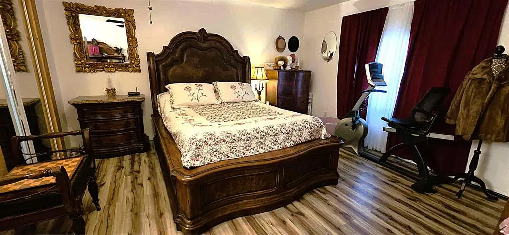 Photo 17 — 903 E Adams, Holdenville, OK 74848