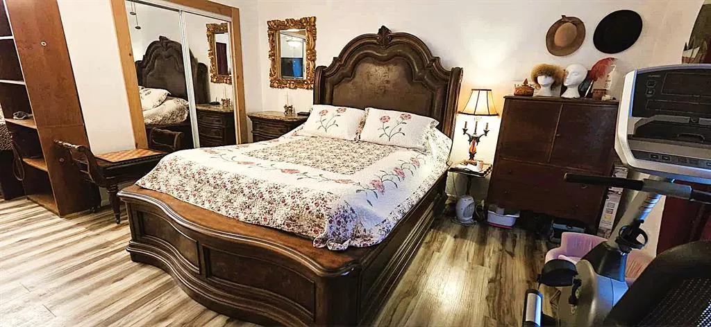Photo 18 — 903 E Adams, Holdenville, OK 74848