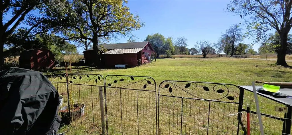 Photo 41 — 903 E Adams, Holdenville, OK 74848