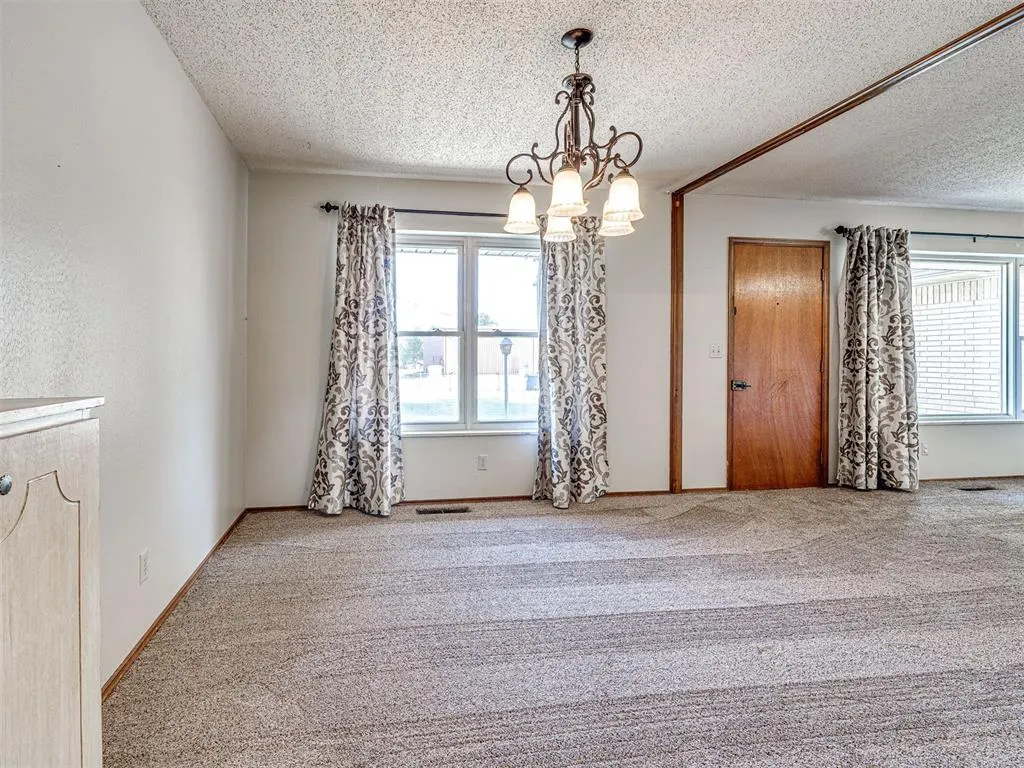Photo 18 — 1303 S 10th Street, Kingfisher, OK 73750