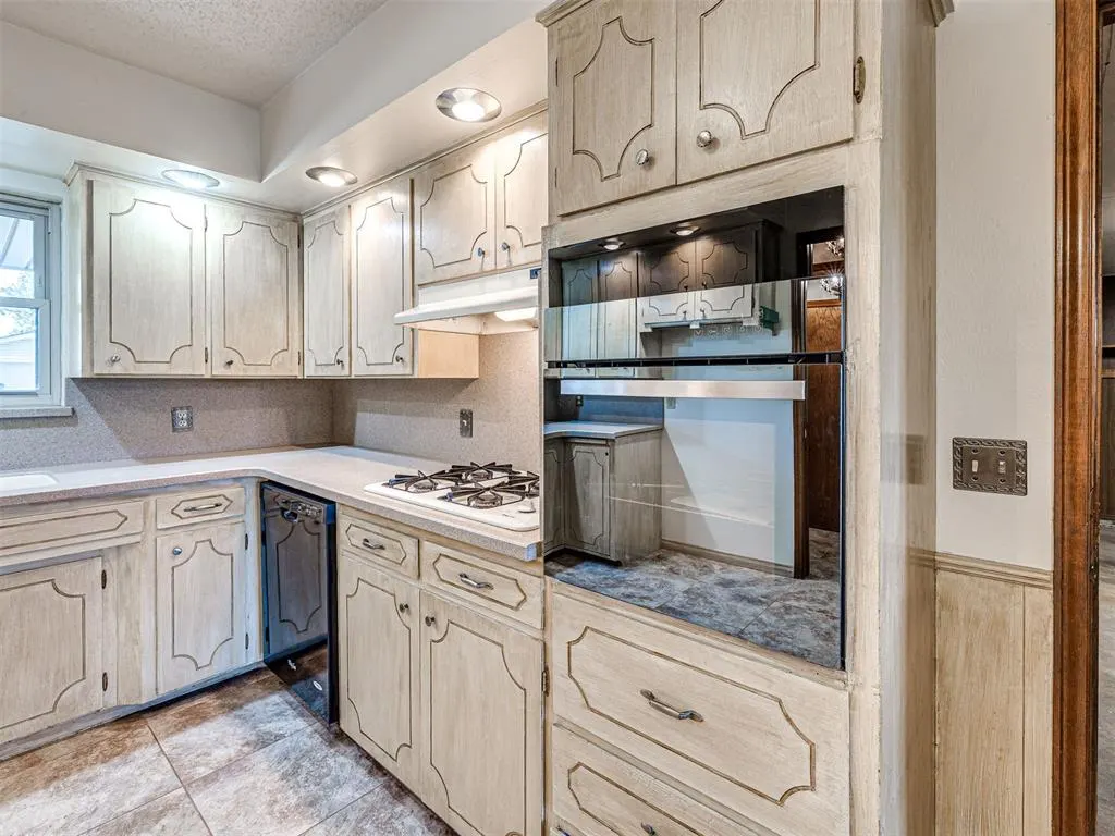 Photo 21 — 1303 S 10th Street, Kingfisher, OK 73750