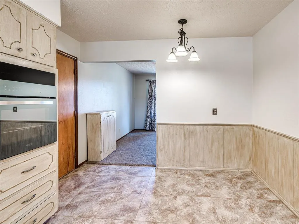 Photo 24 — 1303 S 10th Street, Kingfisher, OK 73750