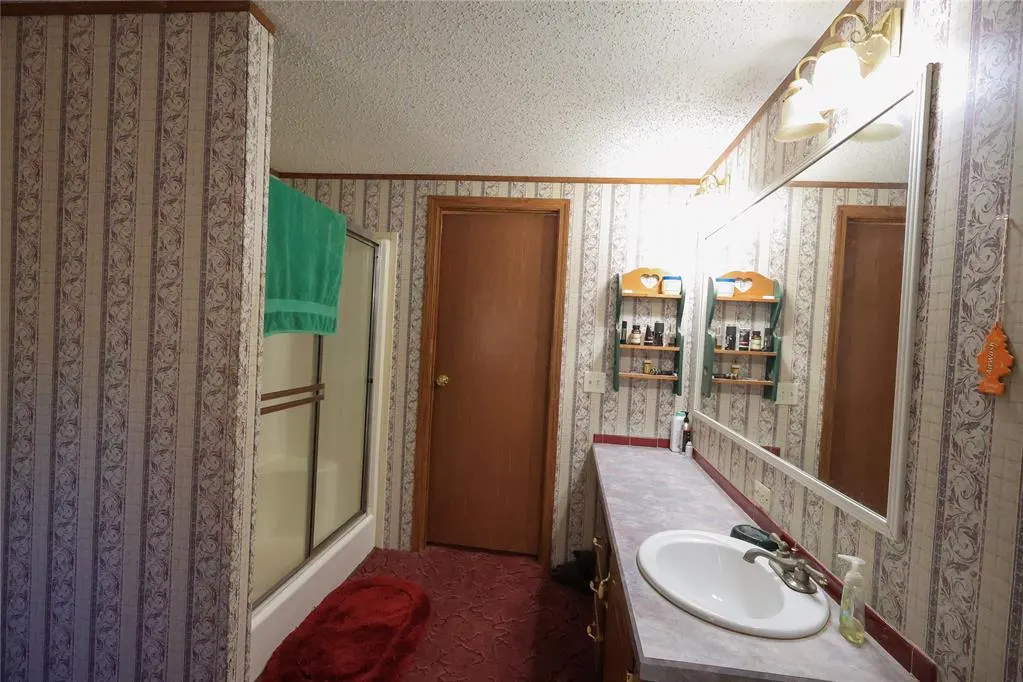 Photo 19 — 40326 Romulus Road, Macomb, OK 74852