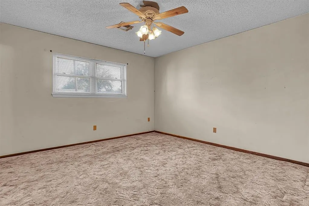 Photo 18 — 2308 N Flamingo Lane, Altus, OK 73521