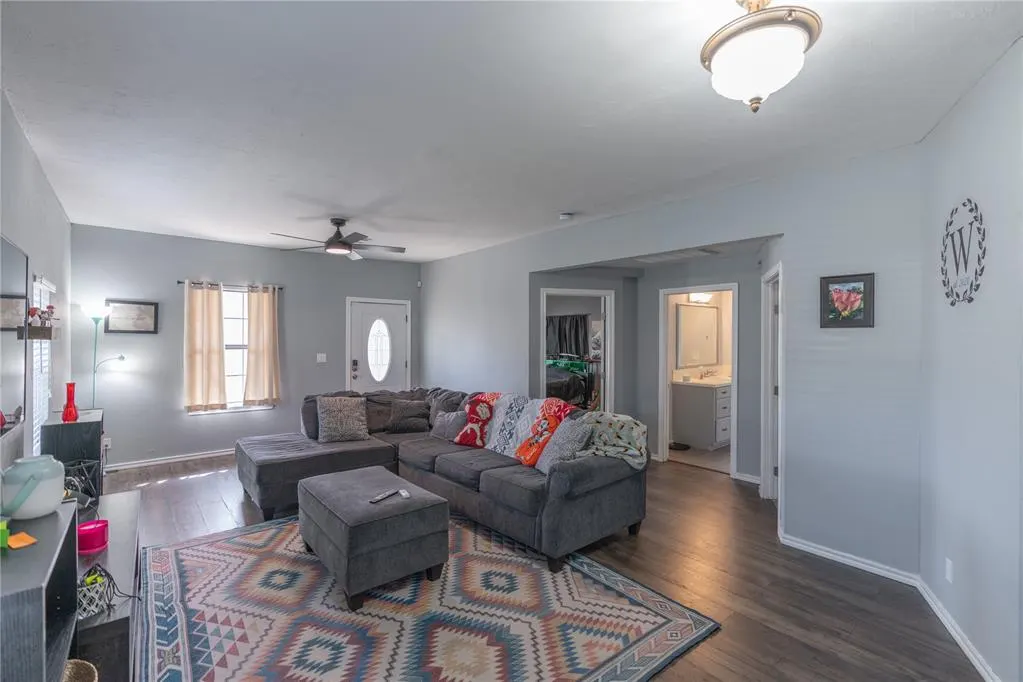Photo 12 — 202 W Franklin Street, Shawnee, OK 74804