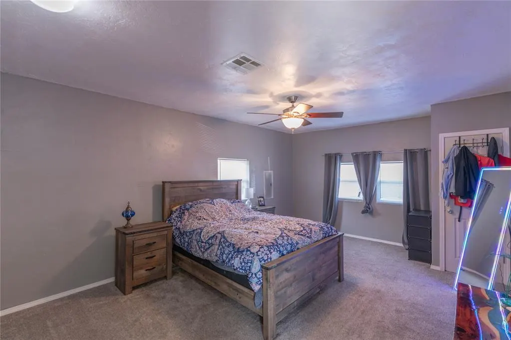 Photo 16 — 202 W Franklin Street, Shawnee, OK 74804