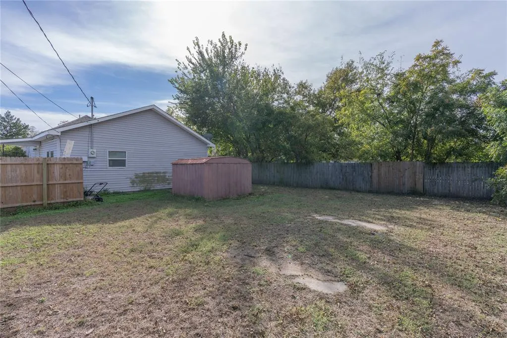 Photo 29 — 202 W Franklin Street, Shawnee, OK 74804