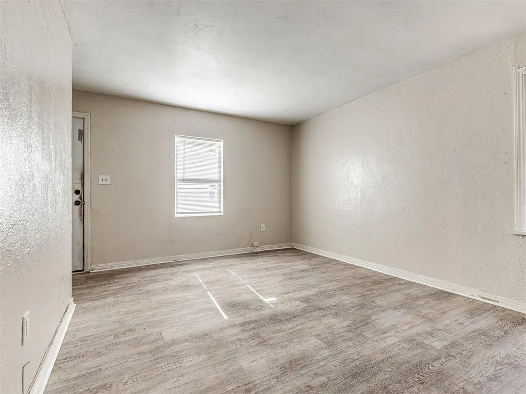Photo 12 — 2213 NE 18th Street, Oklahoma City, OK 73111
