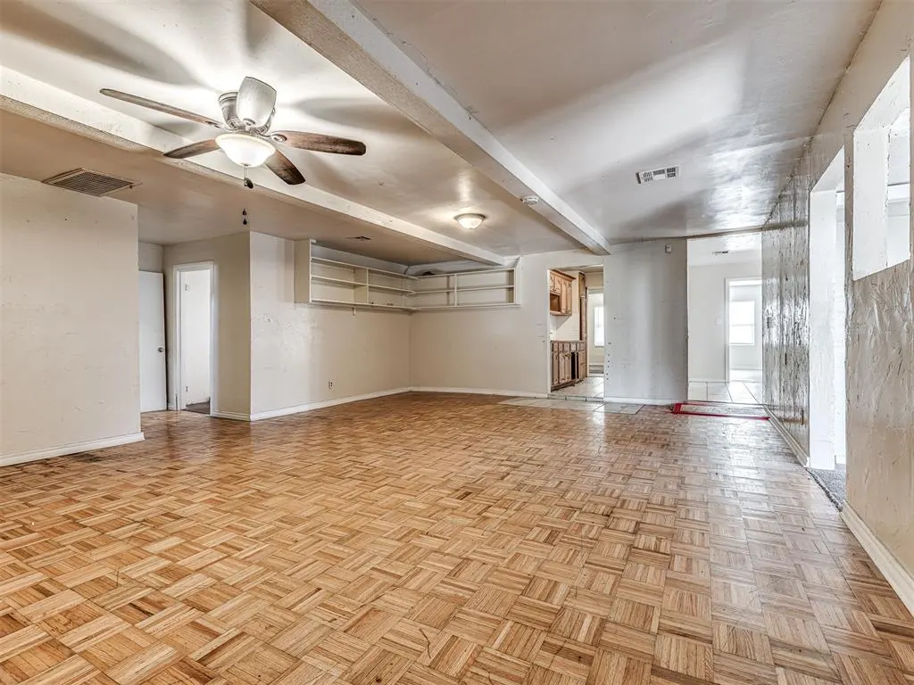 Photo 26 — 2213 NE 18th Street, Oklahoma City, OK 73111