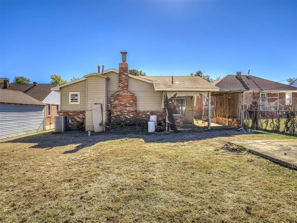 Photo 44 — 2213 NE 18th Street, Oklahoma City, OK 73111
