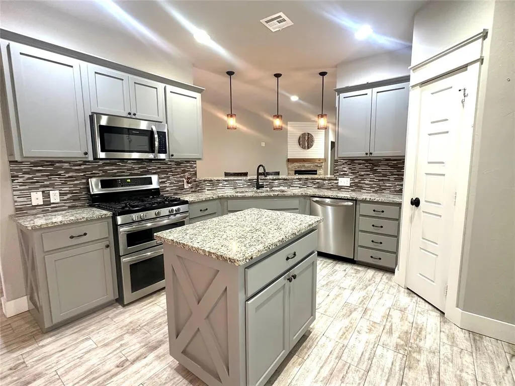 Photo 13 — 4513 Churchill, Shawnee, OK 74804