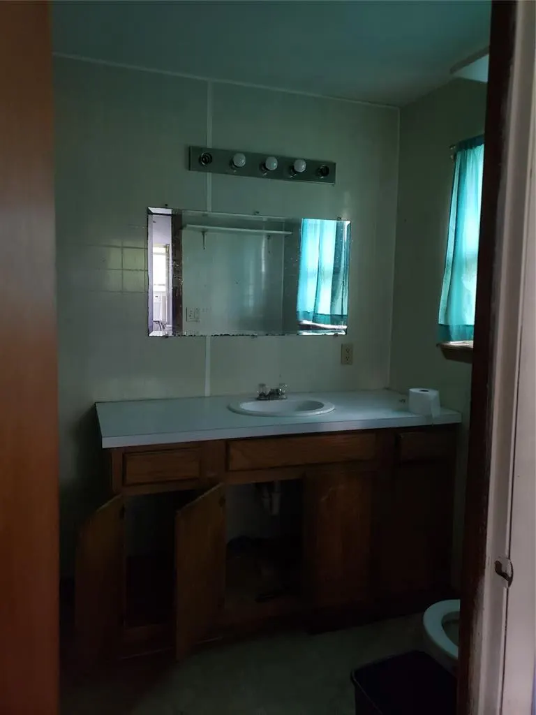 Photo 21 — 101 S Cottonwood Lane, Stratford, OK 74872