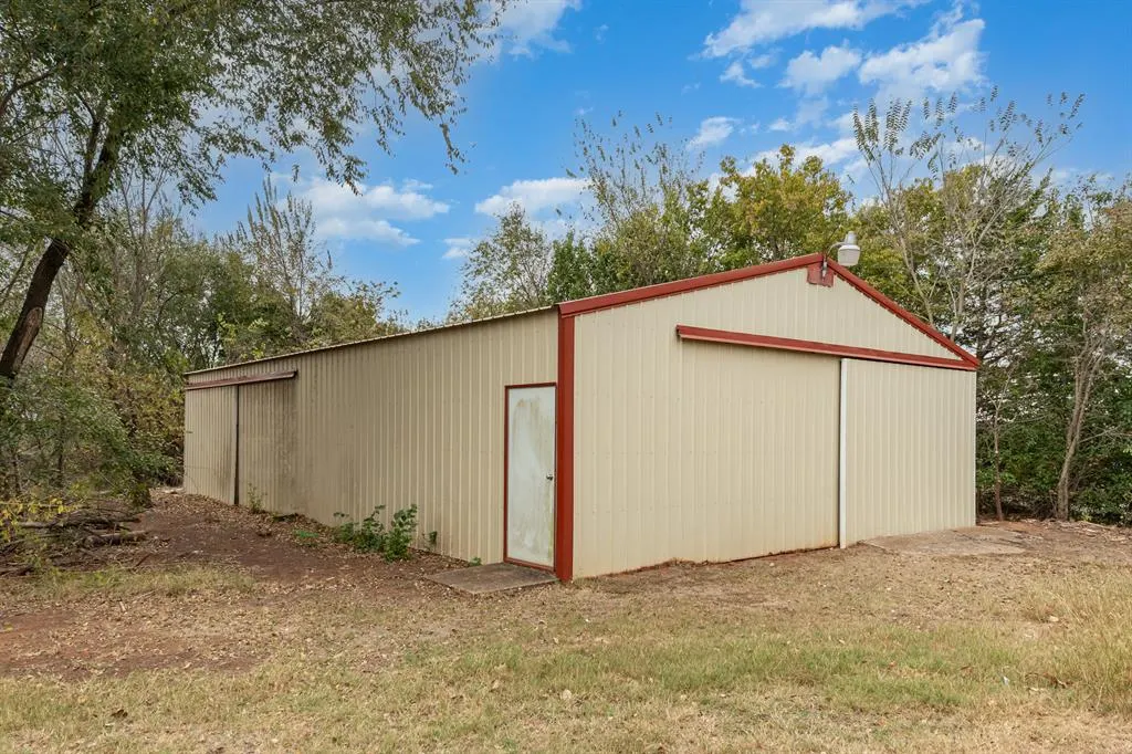 Photo 3 — 620 S Dean Drive, Washington, OK 73093