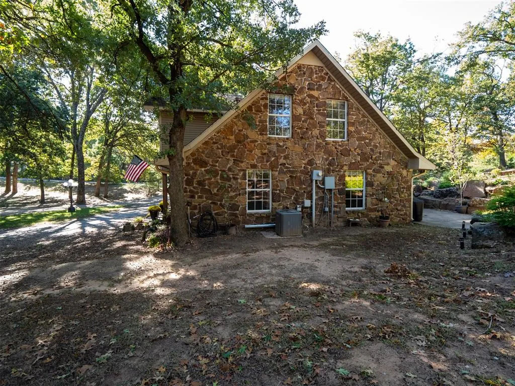 Photo 46 — 17 Rustic Oaks Drive, Shawnee, OK 74804