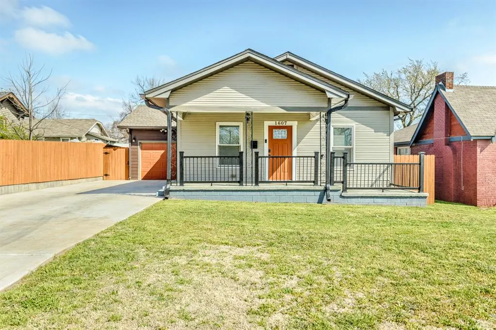 Photo 4 — 1607 NE 11th Street, Oklahoma City, OK 73117