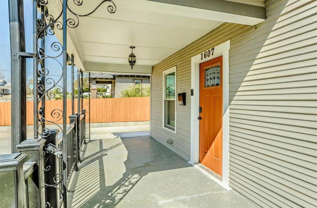 Photo 2 — 1607 NE 11th Street, Oklahoma City, OK 73117