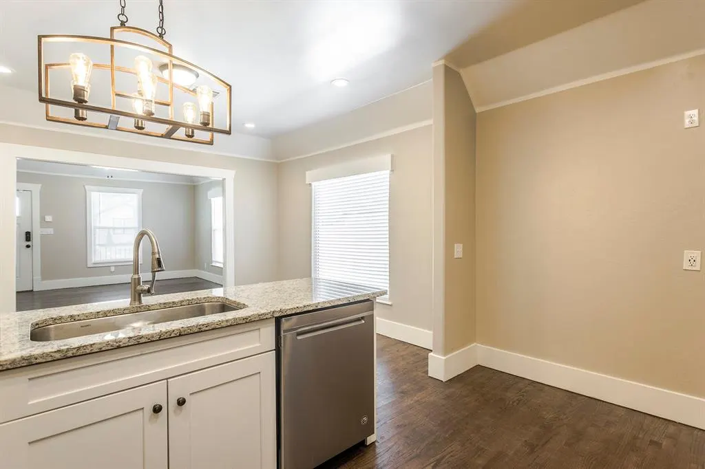 Photo 10 — 1607 NE 11th Street, Oklahoma City, OK 73117